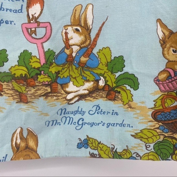 Now Designs Beatrix Potter Peter Rabbit Vintage Laundry Bag Hamper - Picture 4 of 8